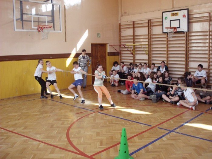 przeciagali-line-w-sp-8-foto-39471