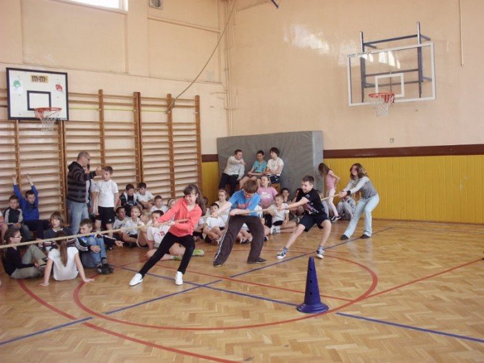 przeciagali-line-w-sp-8-foto-39471
