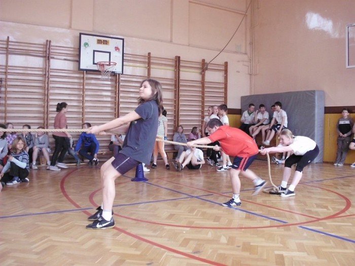przeciagali-line-w-sp-8-foto-39471