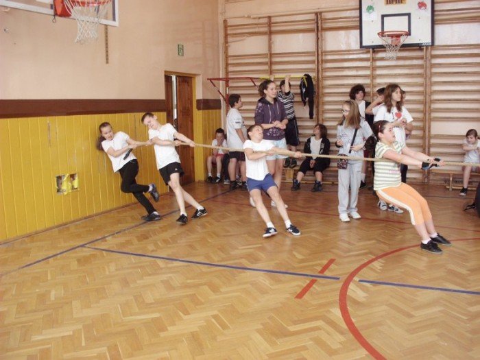 przeciagali-line-w-sp-8-foto-39471