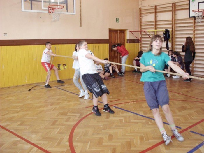 przeciagali-line-w-sp-8-foto-39471