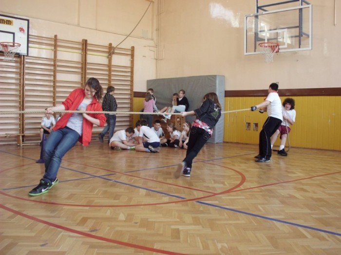 przeciagali-line-w-sp-8-foto-39471