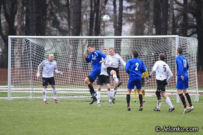 karkonosze-z-kompletem-porazek-na-lubanskiej-foto-39518