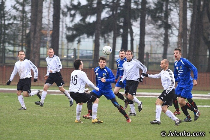 karkonosze-z-kompletem-porazek-na-lubanskiej-foto-39518