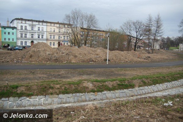 gruzy-na-brzegach-brudy-w-wodzie-strasznie-nad-mynowka-39533