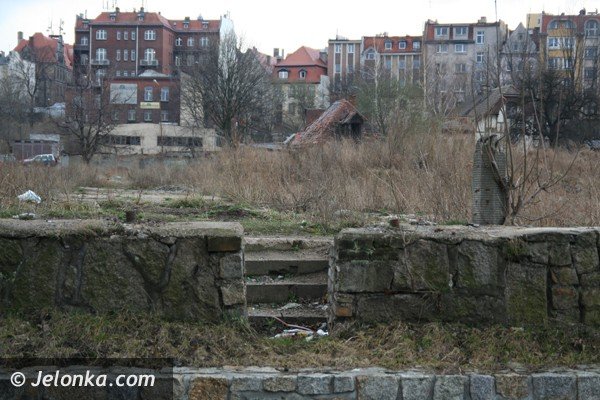 gruzy-na-brzegach-brudy-w-wodzie-strasznie-nad-mynowka-39533