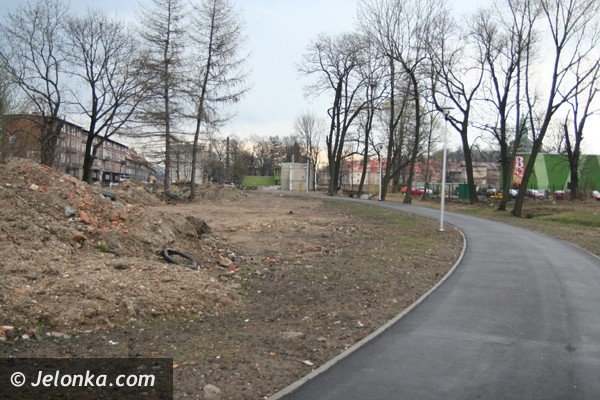 gruzy-na-brzegach-brudy-w-wodzie-strasznie-nad-mynowka-39533