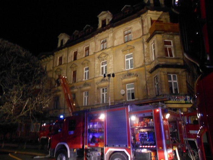 pozar-kamienicy-dziesiec-osob-ewakuowanych-39552