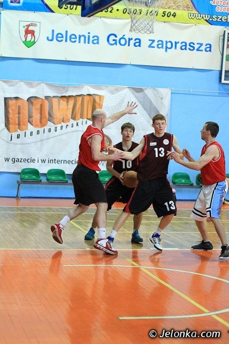 znamy-juz-pary-cwiercfinaowe-rozgrywek-msbl-foto-39629