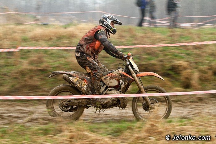 deszcz-i-boto-podczas-xxv-pikniku-cross-country-foto-39655