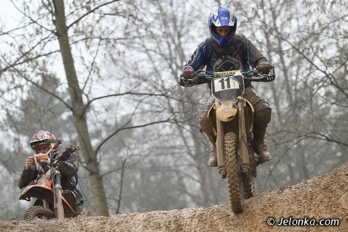 deszcz-i-boto-podczas-xxv-pikniku-cross-country-foto-39655