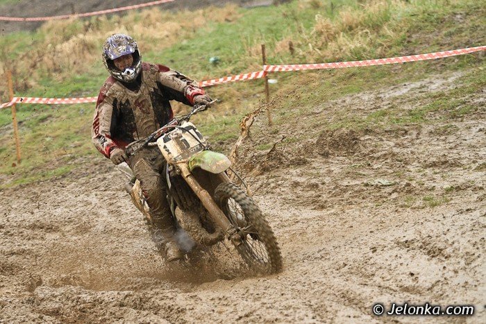 deszcz-i-boto-podczas-xxv-pikniku-cross-country-foto-39655