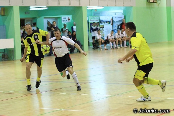 dolfamex-i-kempf-kowary-w-wielkim-finale-jeleniogorskiej-ligi-biznesu-foto-39658
