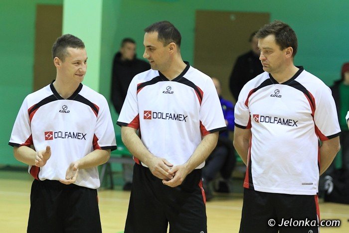 dolfamex-i-kempf-kowary-w-wielkim-finale-jeleniogorskiej-ligi-biznesu-foto-39658