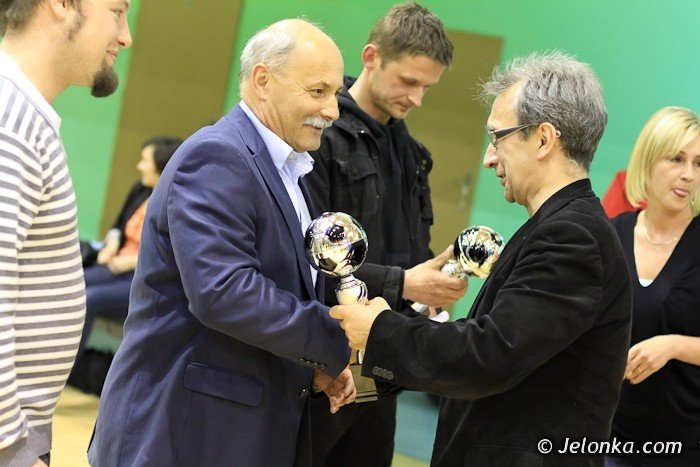 dolfamex-mistrzem-jeleniogorskiej-ligi-biznesu-2012-foto-39727