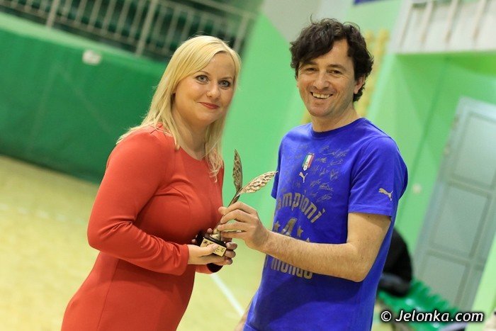 dolfamex-mistrzem-jeleniogorskiej-ligi-biznesu-2012-foto-39727