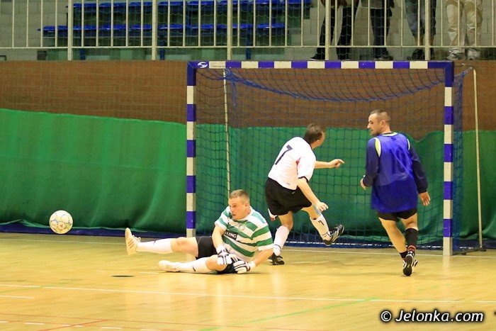 dolfamex-mistrzem-jeleniogorskiej-ligi-biznesu-2012-foto-39727