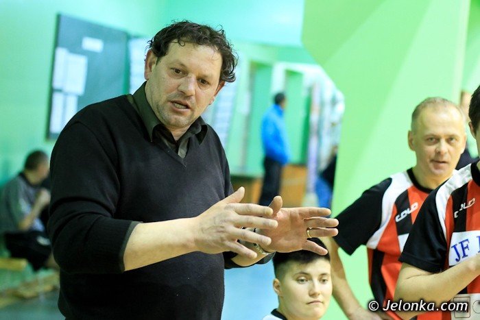 dolfamex-mistrzem-jeleniogorskiej-ligi-biznesu-2012-foto-39727