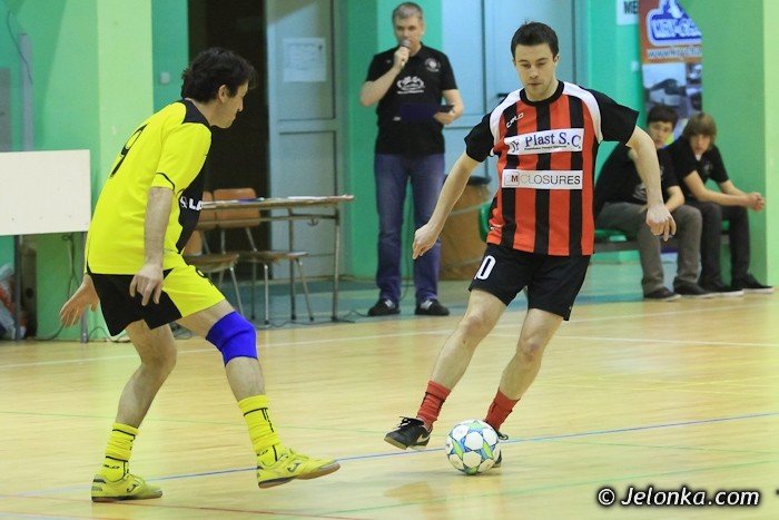 dolfamex-mistrzem-jeleniogorskiej-ligi-biznesu-2012-foto-39727