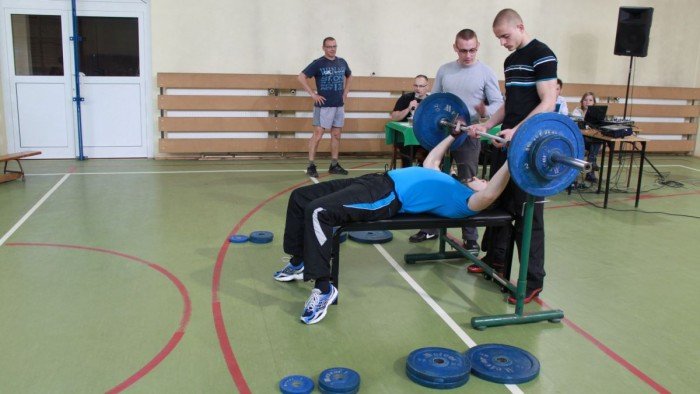 wyciskali-sztange-walczac-o-miano-mistrza-handlowki-foto-39729