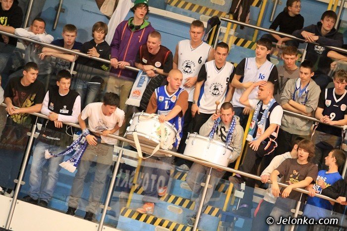 smutek-ogarna-sudecka-hale-foto-39750