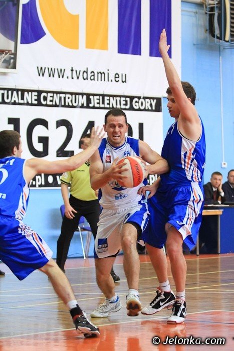 smutek-ogarna-sudecka-hale-foto-39750