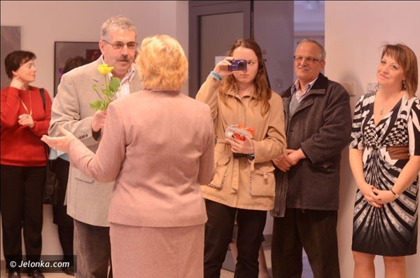 seniorzy-pokazali-swiat-w-obiektywie-w-nowej-galerii-na-gorze-39814