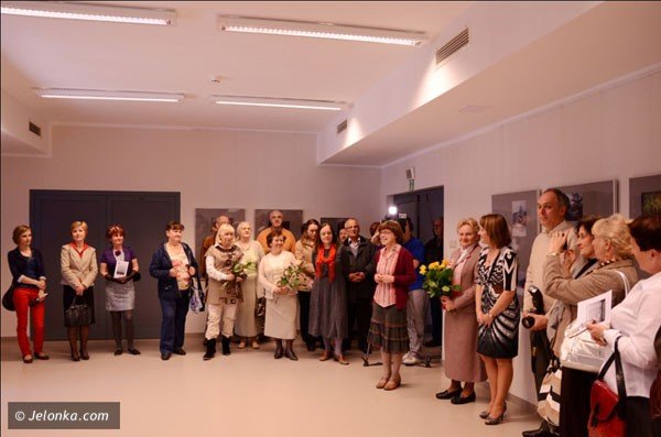 seniorzy-pokazali-swiat-w-obiektywie-w-nowej-galerii-na-gorze-39814