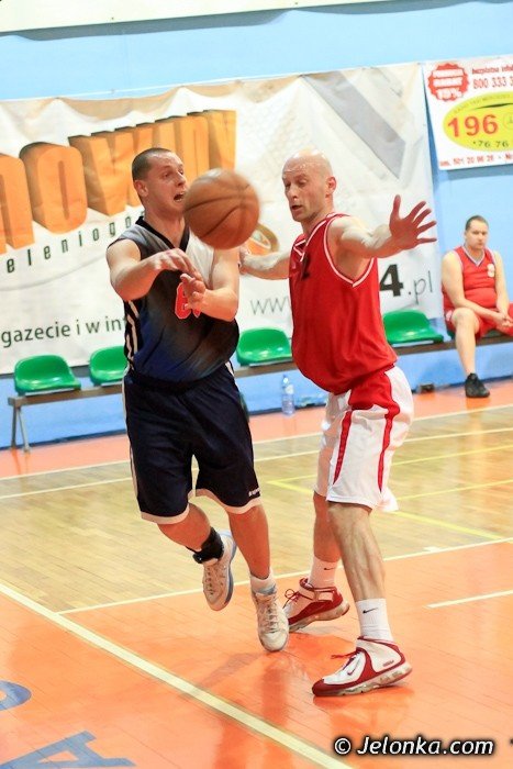 koszykarze-amatorzy-w-akcji-foto-39866