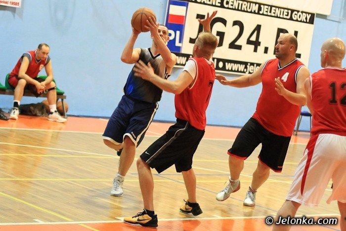 koszykarze-amatorzy-w-akcji-foto-39866
