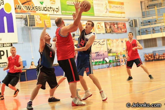 koszykarze-amatorzy-w-akcji-foto-39866