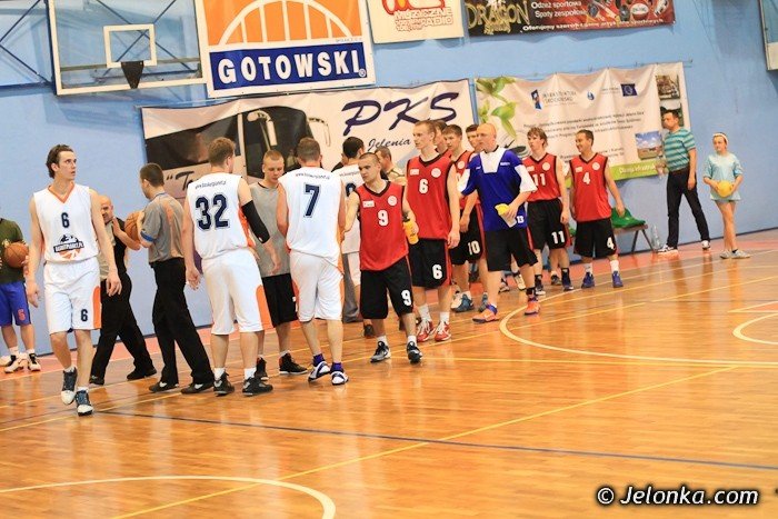 koszykarze-amatorzy-w-akcji-foto-39866