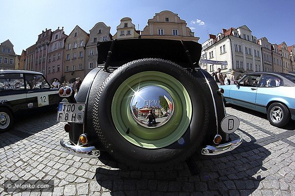 oldschoolowe-bryki-i-motory-zaprezentowano-pod-ratuszem-39890