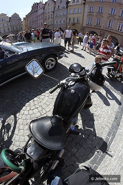 oldschoolowe-bryki-i-motory-zaprezentowano-pod-ratuszem-39890