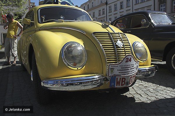 oldschoolowe-bryki-i-motory-zaprezentowano-pod-ratuszem-39890