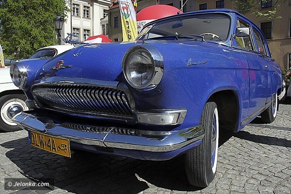 oldschoolowe-bryki-i-motory-zaprezentowano-pod-ratuszem-39890