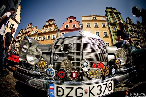 oldschoolowe-bryki-i-motory-zaprezentowano-pod-ratuszem-39890