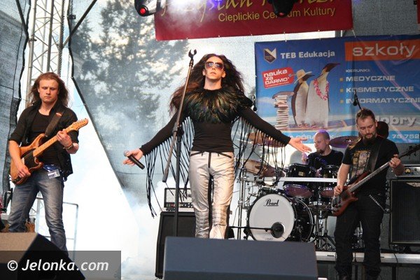 micha-szpak-porwa-cieplicka-publicznosc-39901