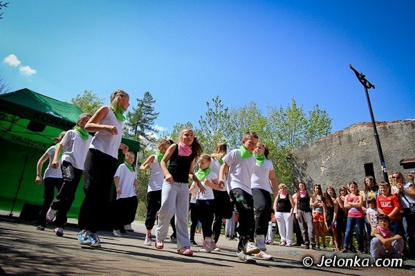 w-kowarach-hucznie-swietowali-1go-maja-39918