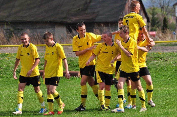 wyjazdowa-porazka-juniorow-kksu-foto-39921