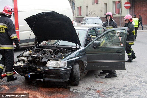 wywrotka-dostawczego-volkswagena-na-ul-pisudskiego-40105