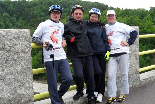 zapora-pilchowicka-zdobyta-przez-cyklistow-40110