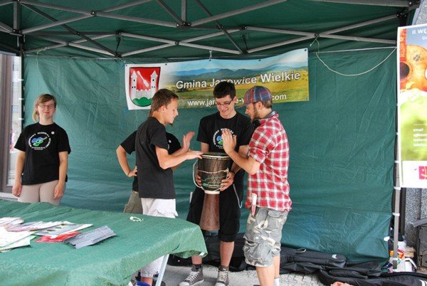 z-regionalna-piosenka-na-wrocawskim-rynku-40131