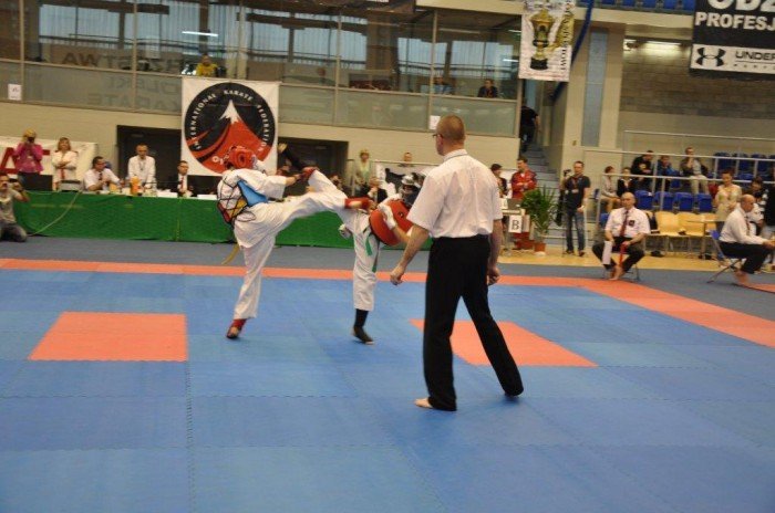 zawodnicy-jk-oyama-zdobyli-8-medali-w-mistrzostwach-polski-foto-40142