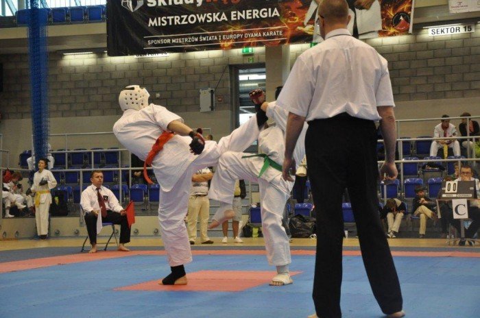zawodnicy-jk-oyama-zdobyli-8-medali-w-mistrzostwach-polski-foto-40142