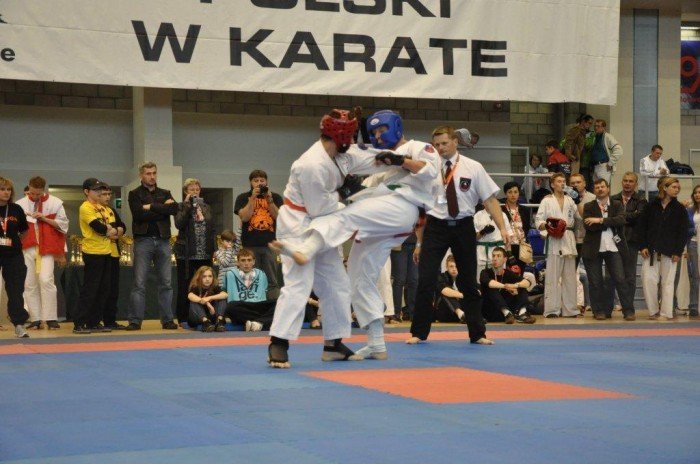 zawodnicy-jk-oyama-zdobyli-8-medali-w-mistrzostwach-polski-foto-40142