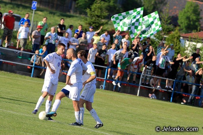 szujewski-eliminuje-lotnika-z-walki-o-awans-foto-40203