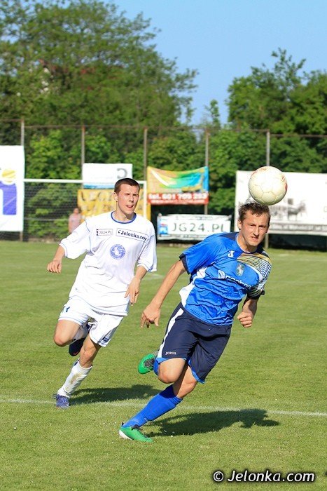 szujewski-eliminuje-lotnika-z-walki-o-awans-foto-40203