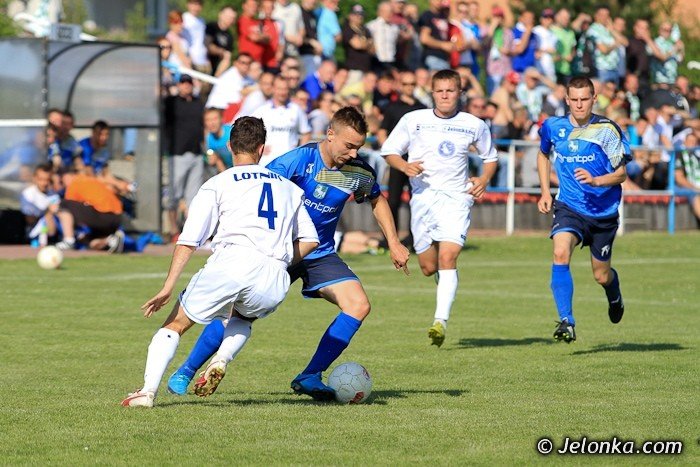 szujewski-eliminuje-lotnika-z-walki-o-awans-foto-40203
