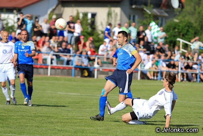 szujewski-eliminuje-lotnika-z-walki-o-awans-foto-40203